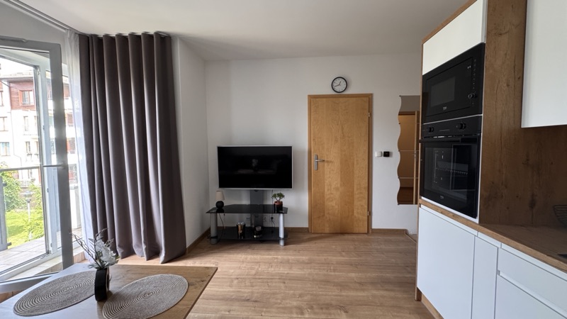 Nowoczesny apartament z aneksem kuchennym i balkonem - Agent nieruchomości Chojnice